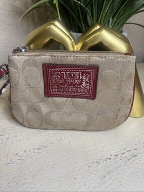 Coach Poppy Themed Jacquard Wristlet Raspberry Leather Trim, Iconic logo pattern